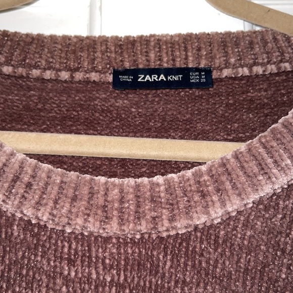 Zara Sweater - Picture 2 of 4